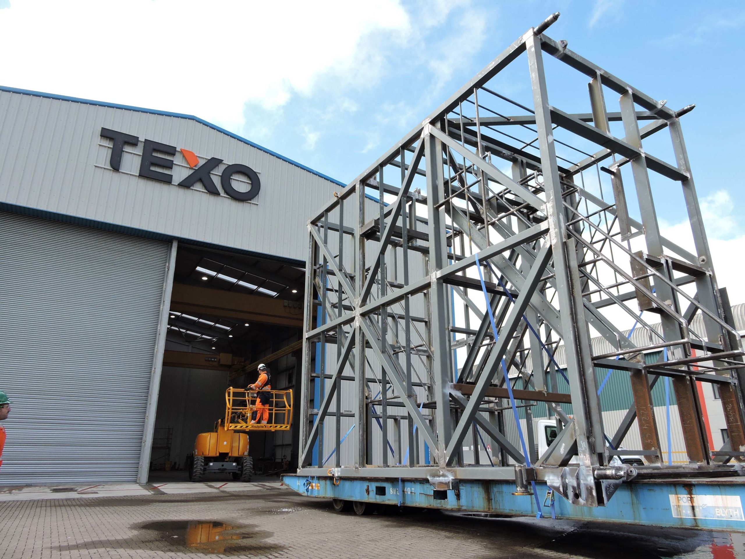 Texo Port Services UK slide