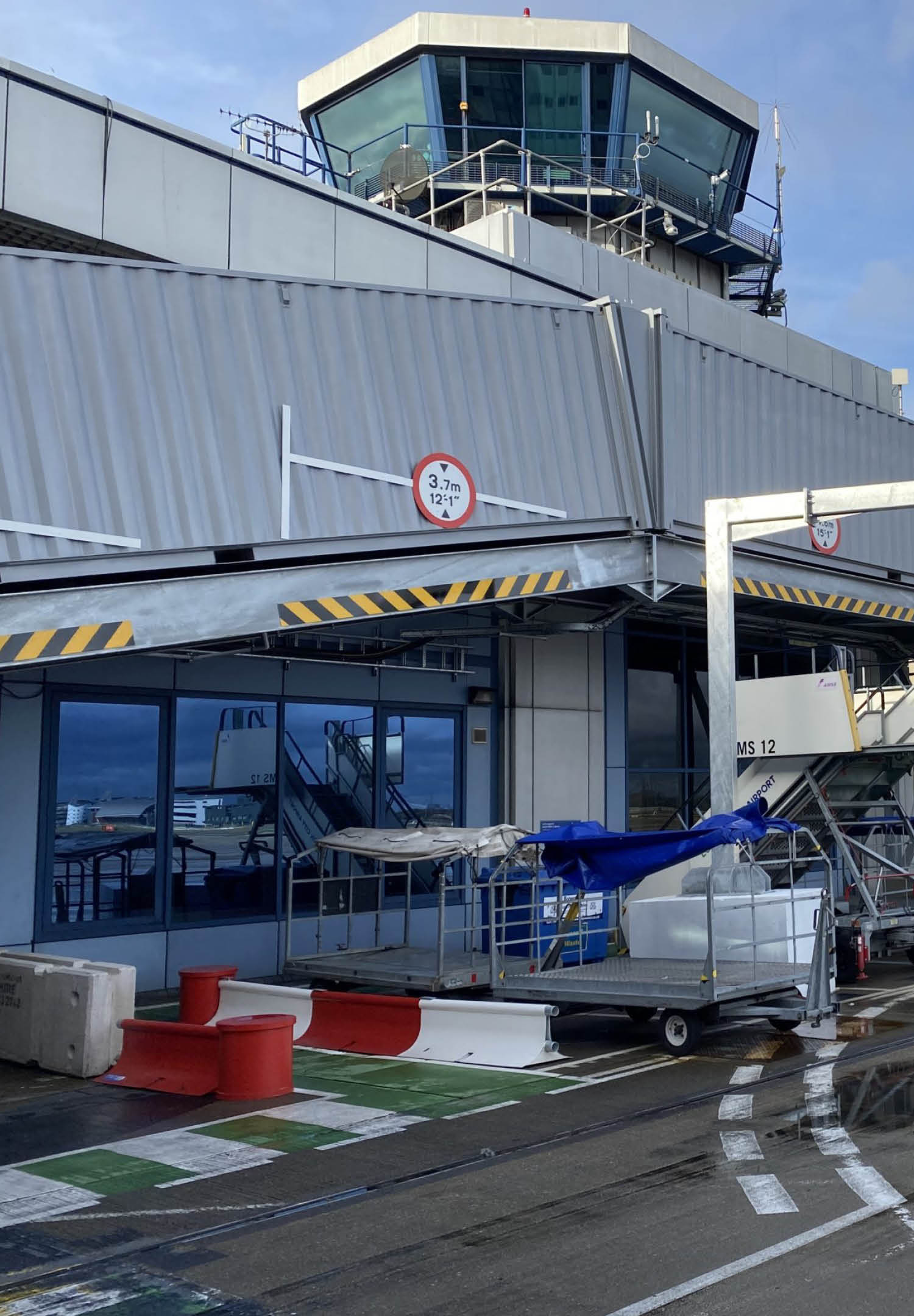 LONDON CITY AIRPORT BAGGAGE HANDLING FACILITY